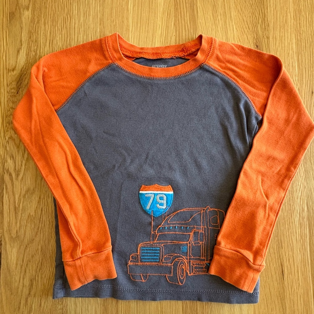 Gymboree Gray and Orange Truck Pajama Set - Picture 3 of 5